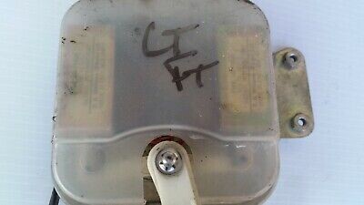 BENTLEY ROLLS-ROYCE SILVER SPUR RIGHT FRONT DOOR SOLENOID LATCH LOCK UB72067