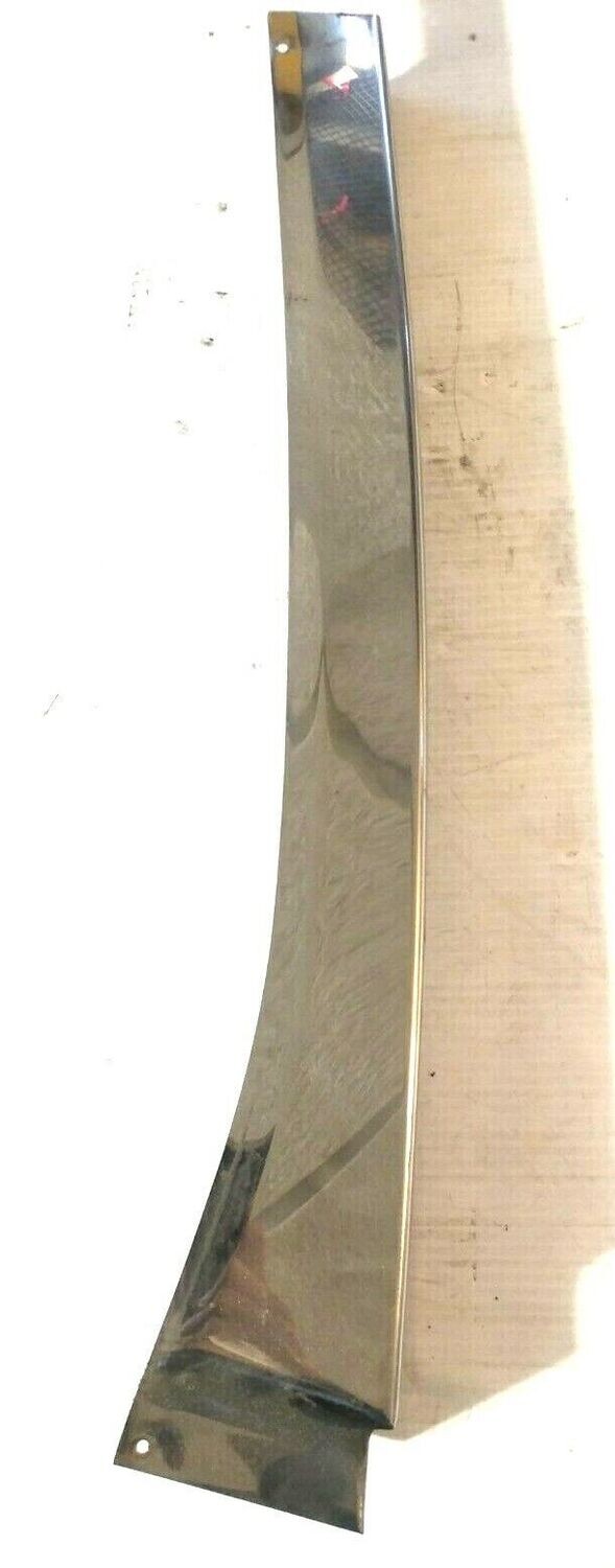 97 ROLLS ROYCE SILVER SPUR LEFT B PILLAR CHROME STAINLESS TRIM UB42455
