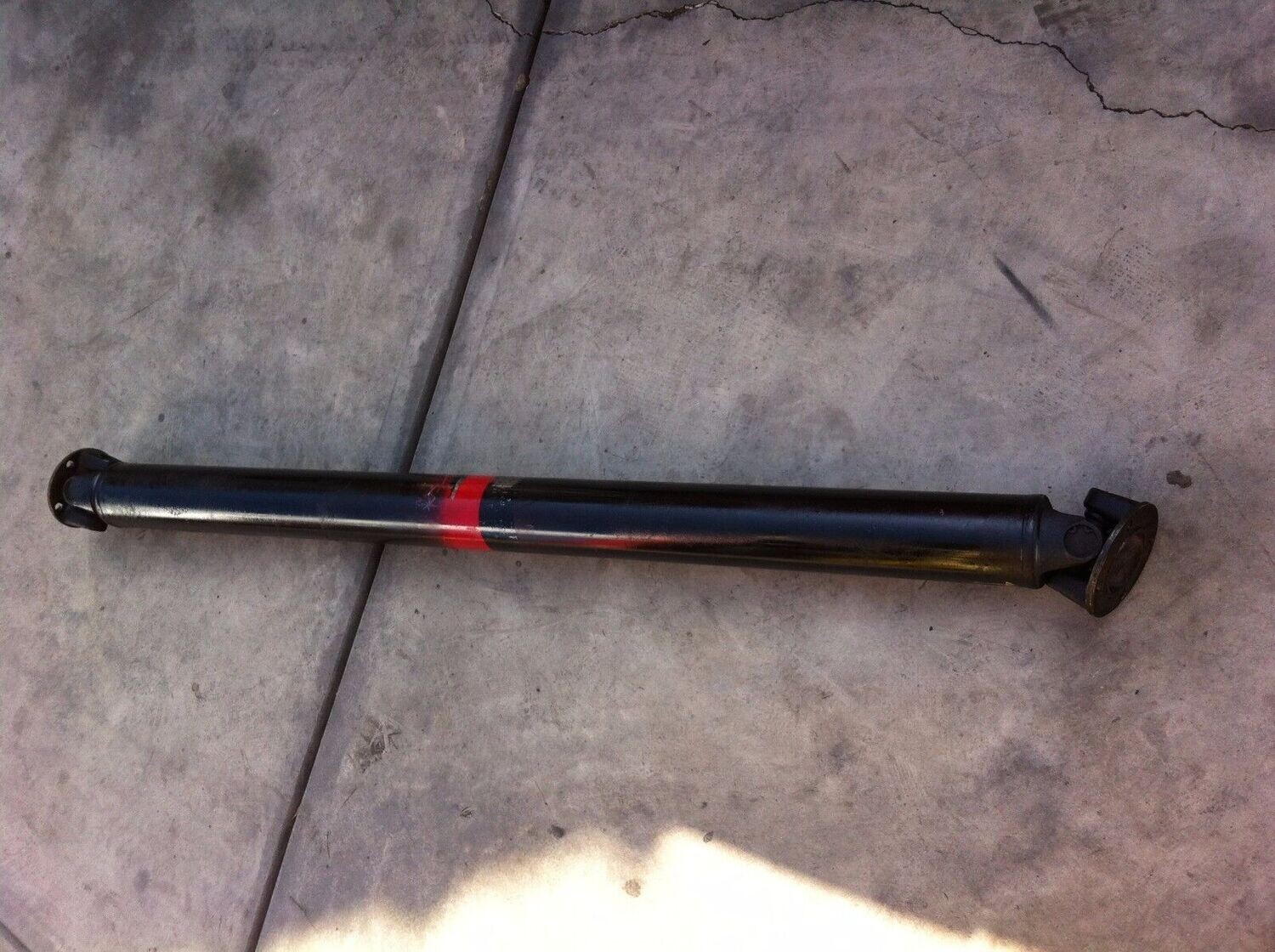 65 - 80 ROLLS-ROYCE SILVER SHADOW DRIVE SHAFT SWB UG13050