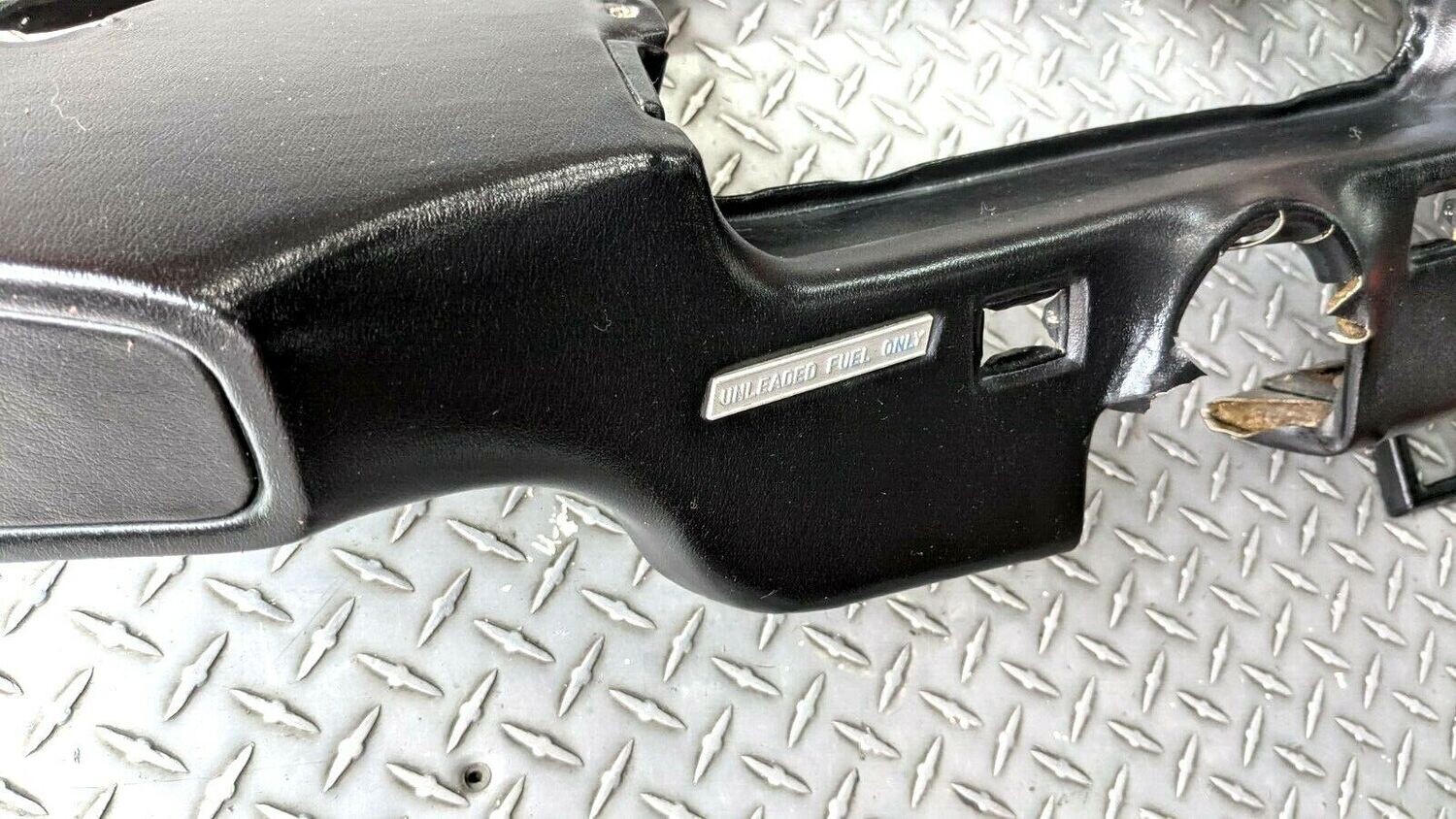 FERRARI 308 GTSi INTERIOR part BLACK DASHBOARD EXCELLENT CONDITION 60303500
