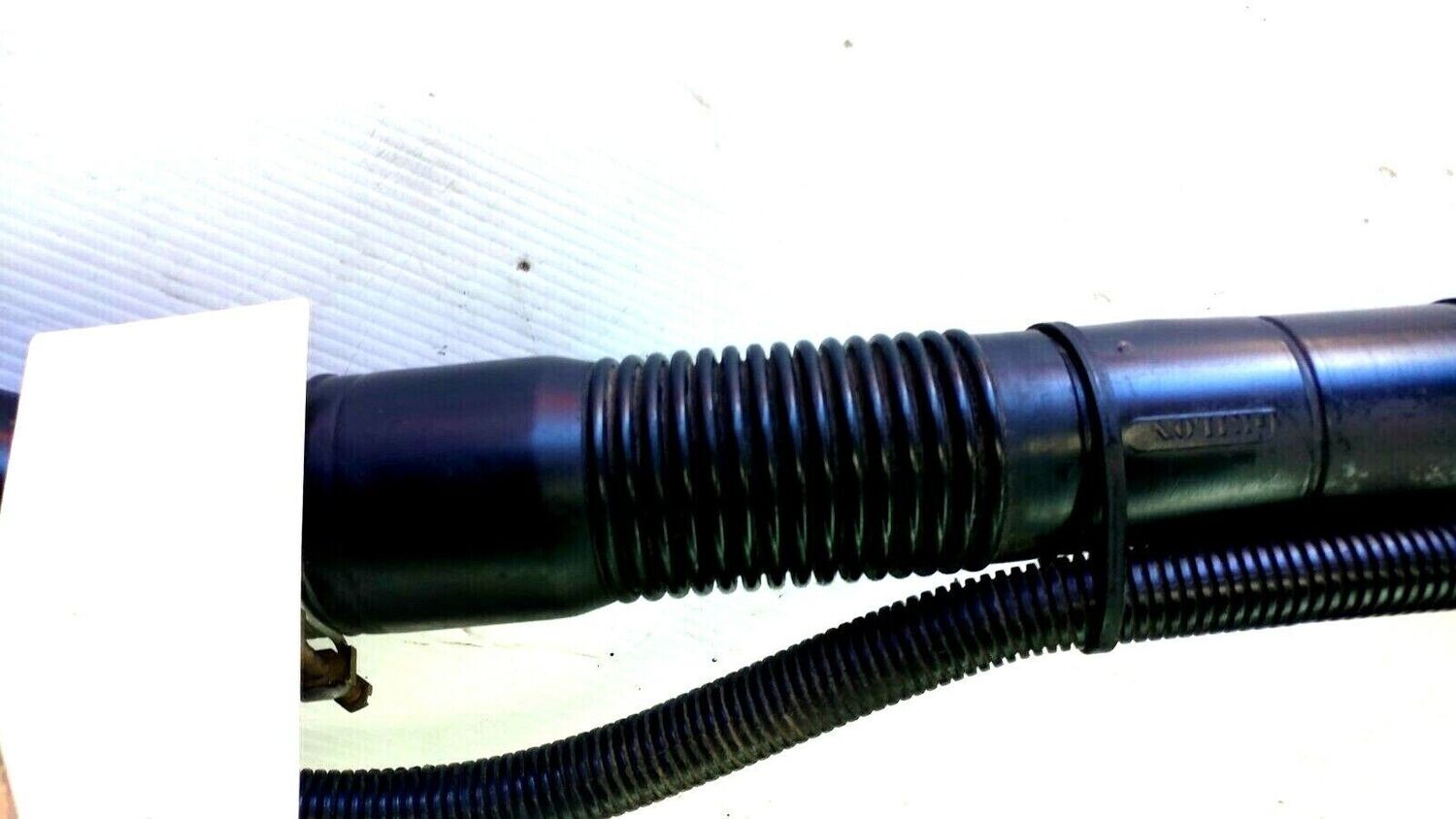 FERRARI 348 PARTS M0089337 fuel tank FILLER NECK AND HOSES 133954