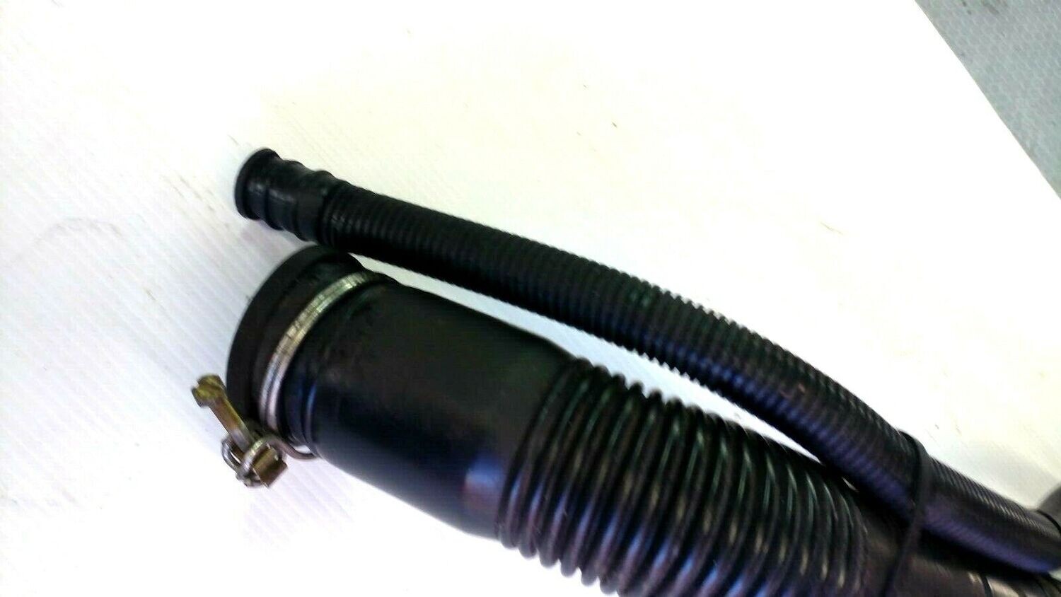 FERRARI 348 PARTS M0089337 fuel tank FILLER NECK AND HOSES 133954