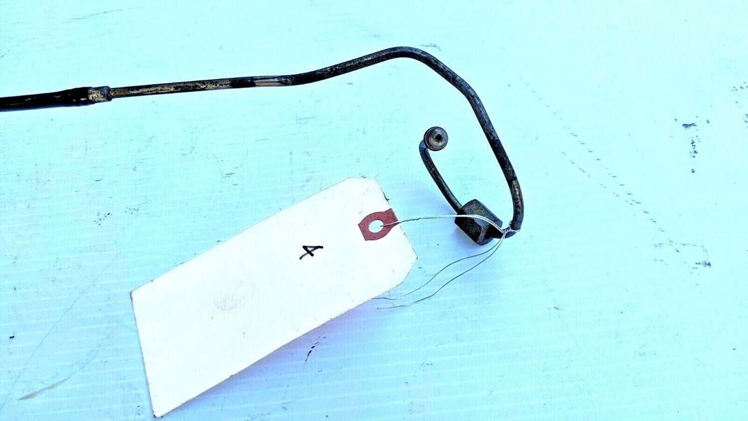 Ferrari 308 FUEL LINE HOSE FROM TOP DISTRIBUTOR TO INJECTOR #4 115327 FRONT BANK