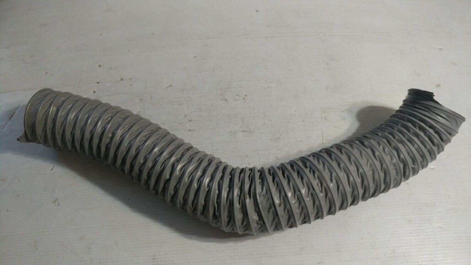 FERRARI 308 PARTS GTS front duct hose FROM BLOWER TO HEATER CORE 60133204