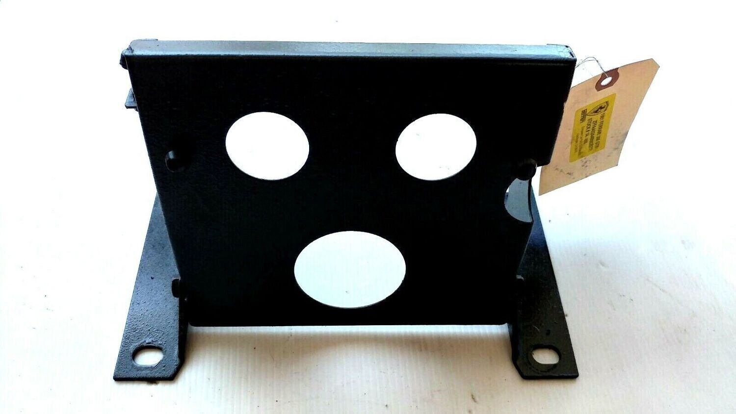 RELIST FERRARI 308 GTSi RIGHT HEADLIGHT CARRIER SUPPORT 60648000