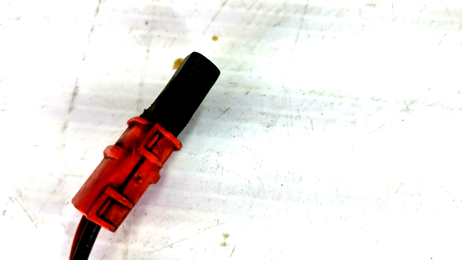 FERRARI 308 PARTS GTS PART ignition TRIGGER SENSOR LEFT LOWER RED CONNECTOR