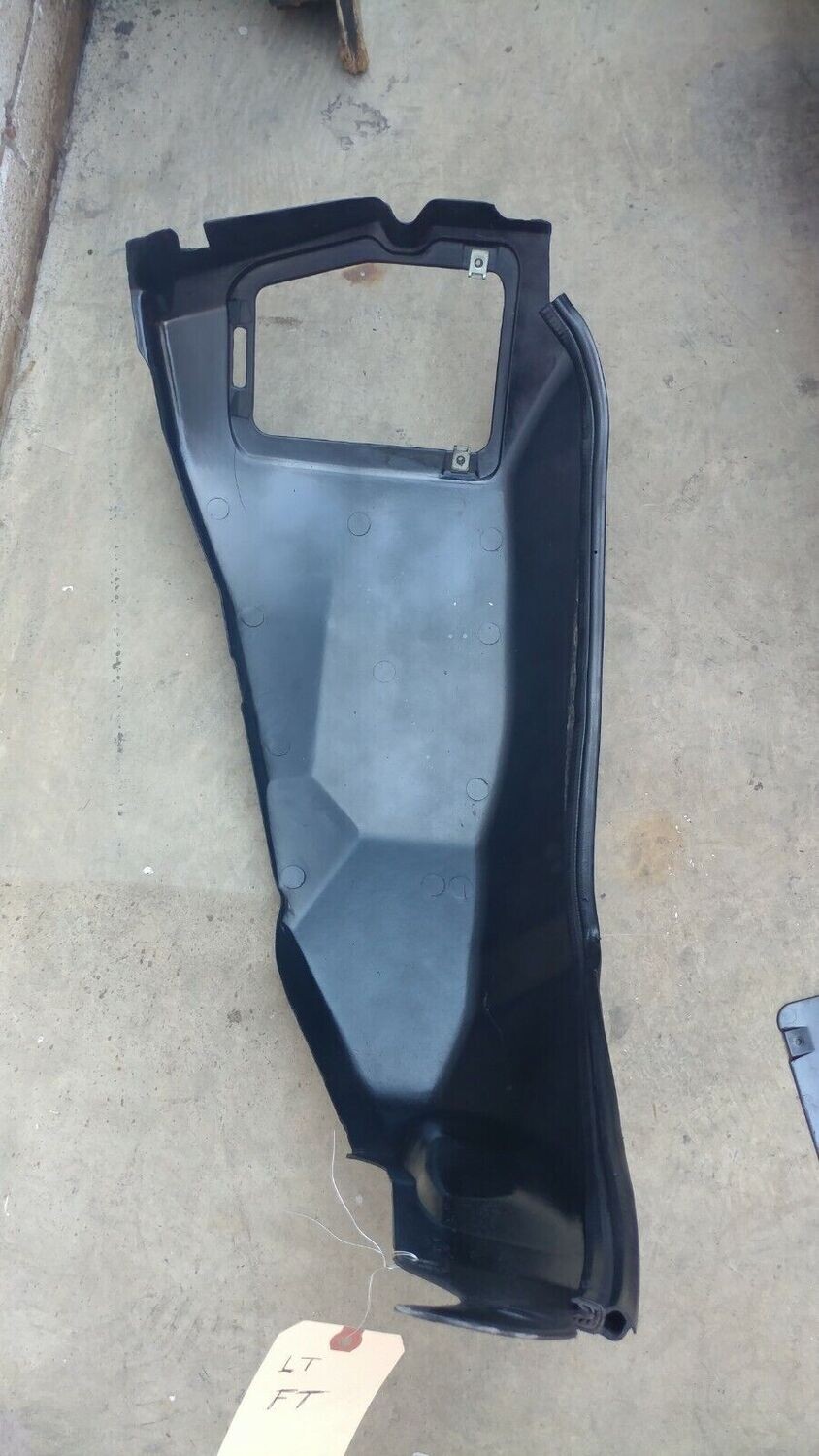 FERRARI 360 SPIDER PARTS LEFT FRONT WHEEL MUD COVER 65536800