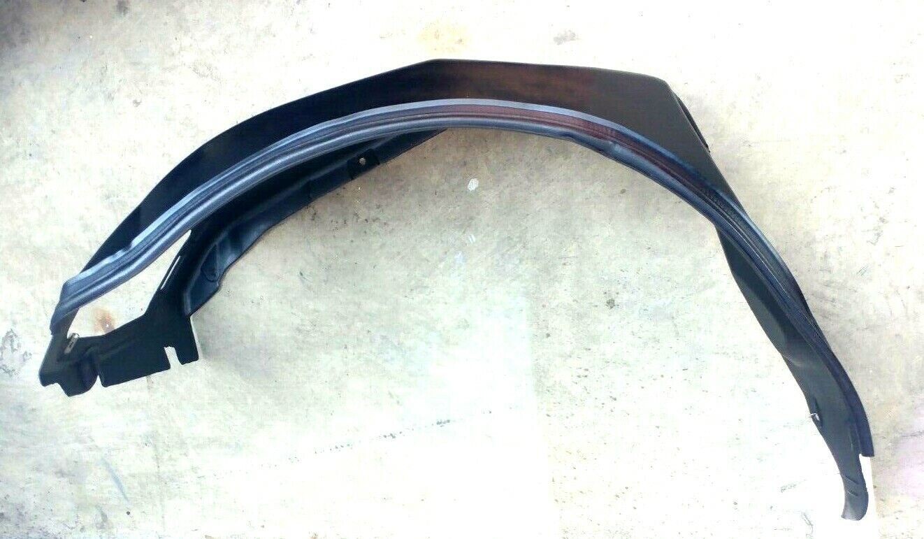 FERRARI 360 SPIDER PARTS LEFT FRONT WHEEL MUD COVER 65536800