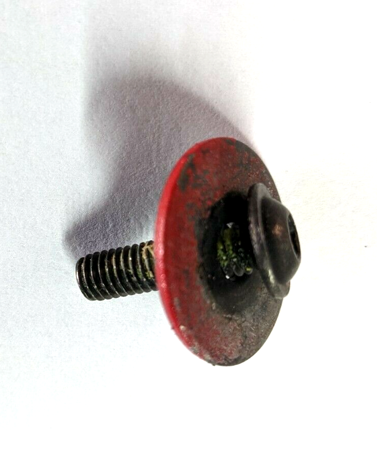 FERRARI 360 SPIDER COUPE PARTS UNDERDOOR ROCKER PANEL FASTENING SCREW 64830600