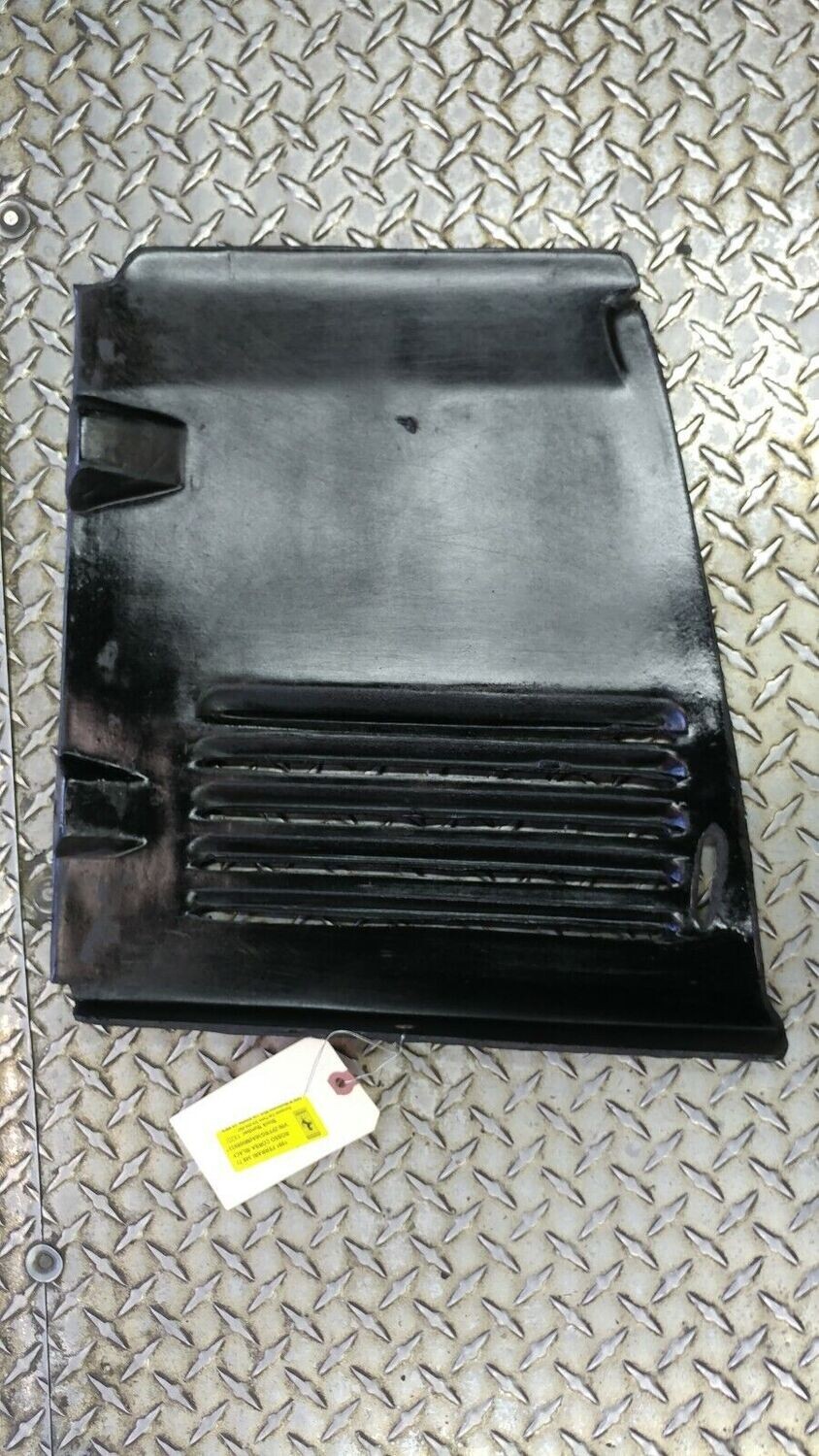 FERRARI 348 PARTS right front lower WHEELHOUSE MUD GUARD 62127900