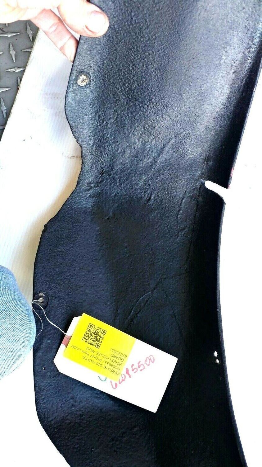 FERRARI 348 PARTS RIGHT front under WHEELHOUSE MUD GUARD 62095500
