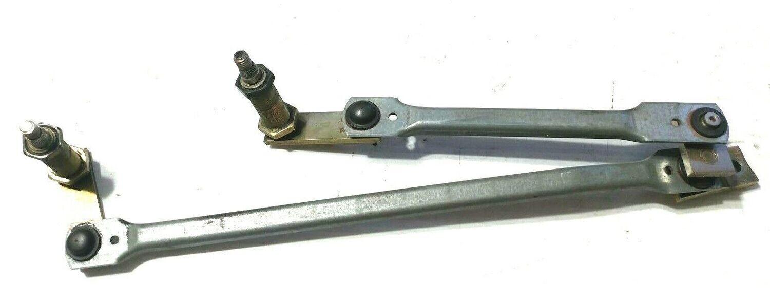 FERRARI 348 PARTS wiper MOTOR WINDSCREEN TRANSMISSION LEVER 62885800