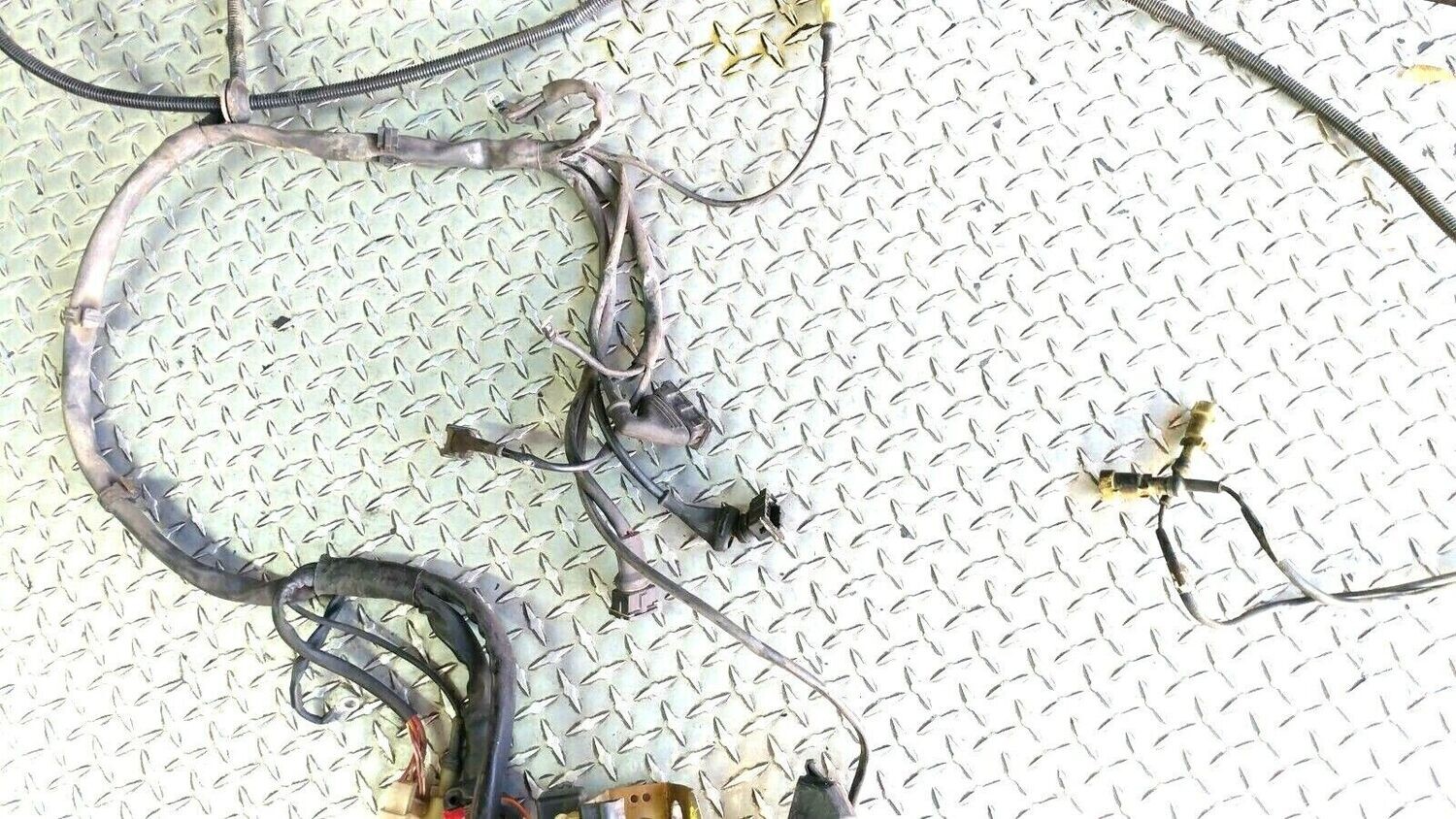 FERRARI 348 PARTS ABS BRAKE ELECTRICAL HARNESS WITH RELAYS 134436