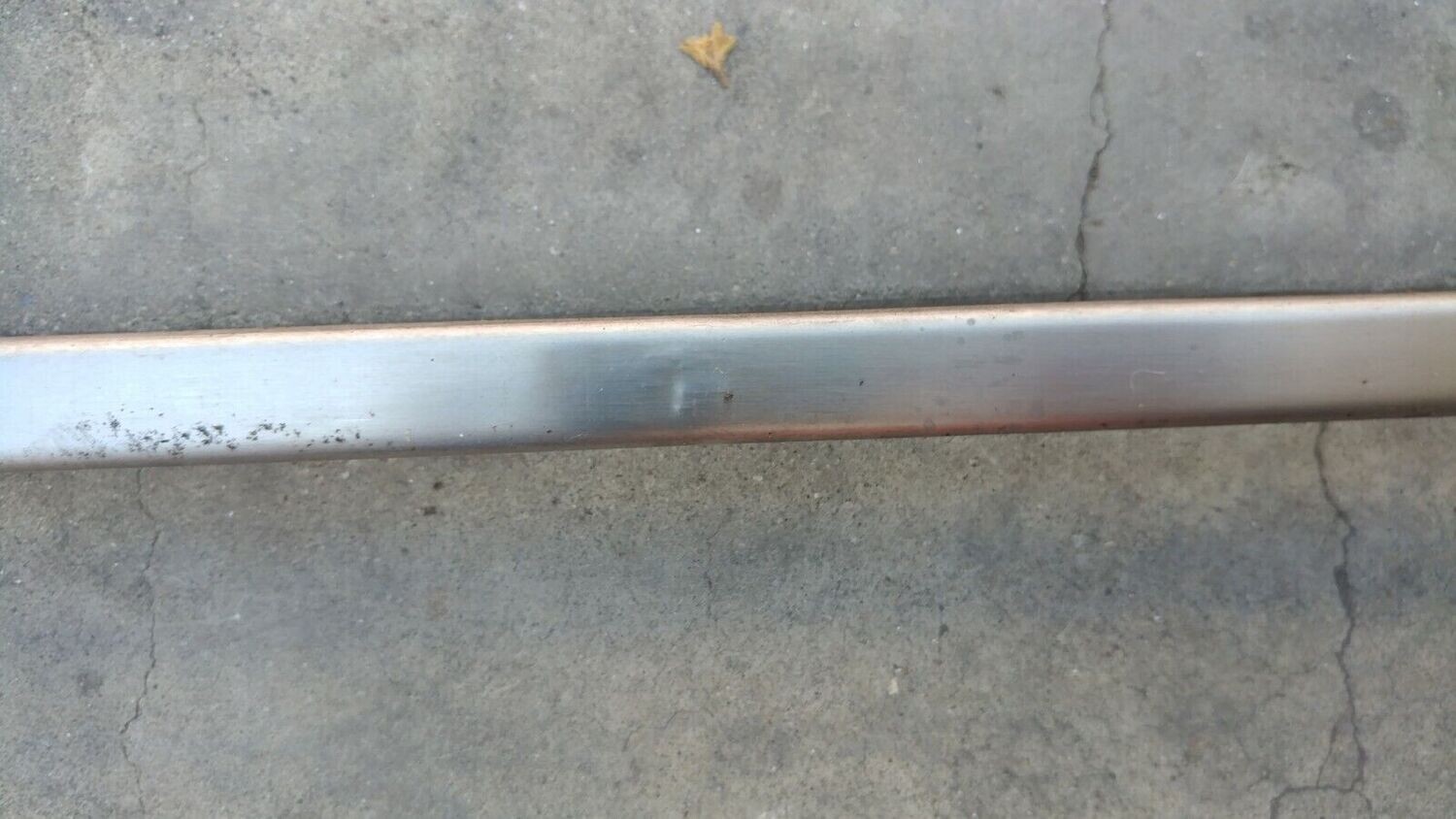 ROLLS ROYCE SPIRIT SPUR DAWN REAR BUMPER RUBBER STRIP STAINLESS TRIM UB42635