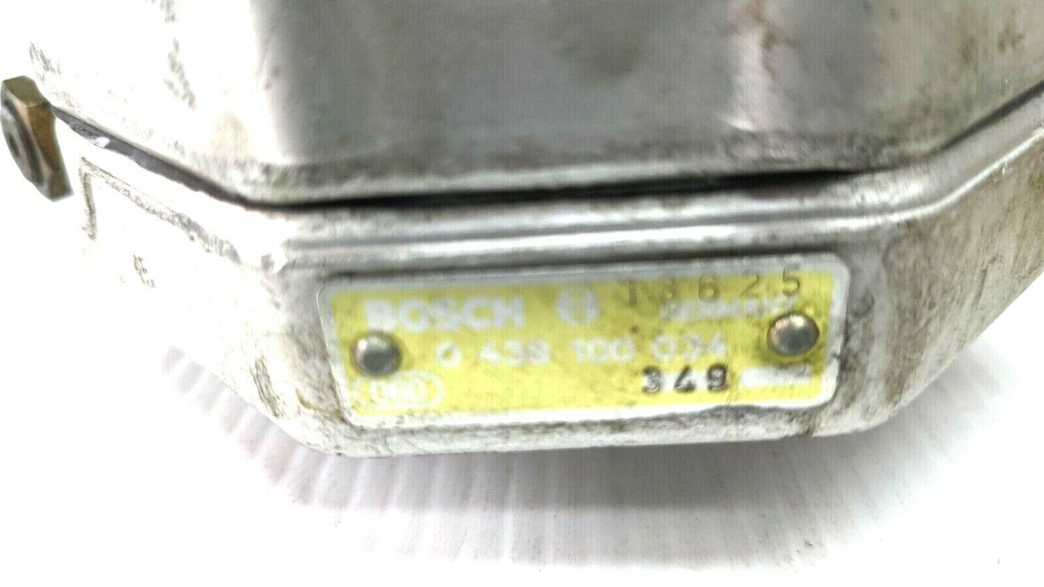 Ferrari 308 FUEL DISTRIBUTOR PRE-OWNED TESTED , exchange unit 70000650