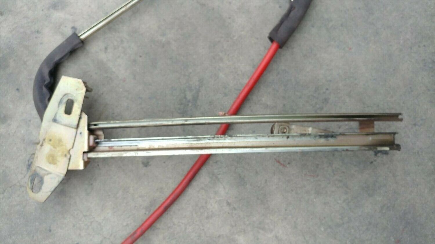 FERRARI 348 PARTS RIGHT DOOR WINDOW REGULATOR WITH MOTOR 62107200