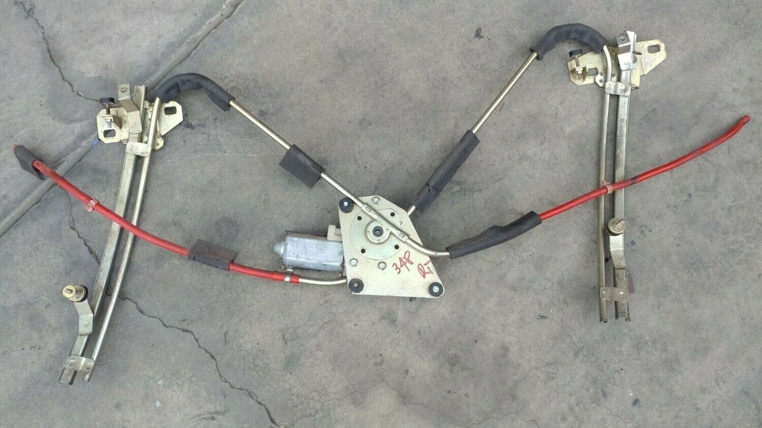 FERRARI 348 PARTS RIGHT DOOR WINDOW REGULATOR WITH MOTOR 62107200