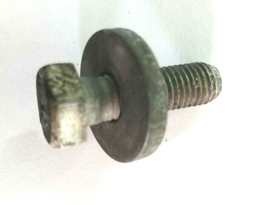 74 to 80 ROLLS ROYCE SILVER SHADOW bolt and washer for JOKEY PULLEY UE38281