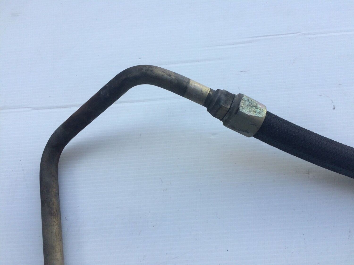 ROLLS ROYCE SILVER SPUR BENTLEY MULSANNE ENGINE oil cooler hose UE72975