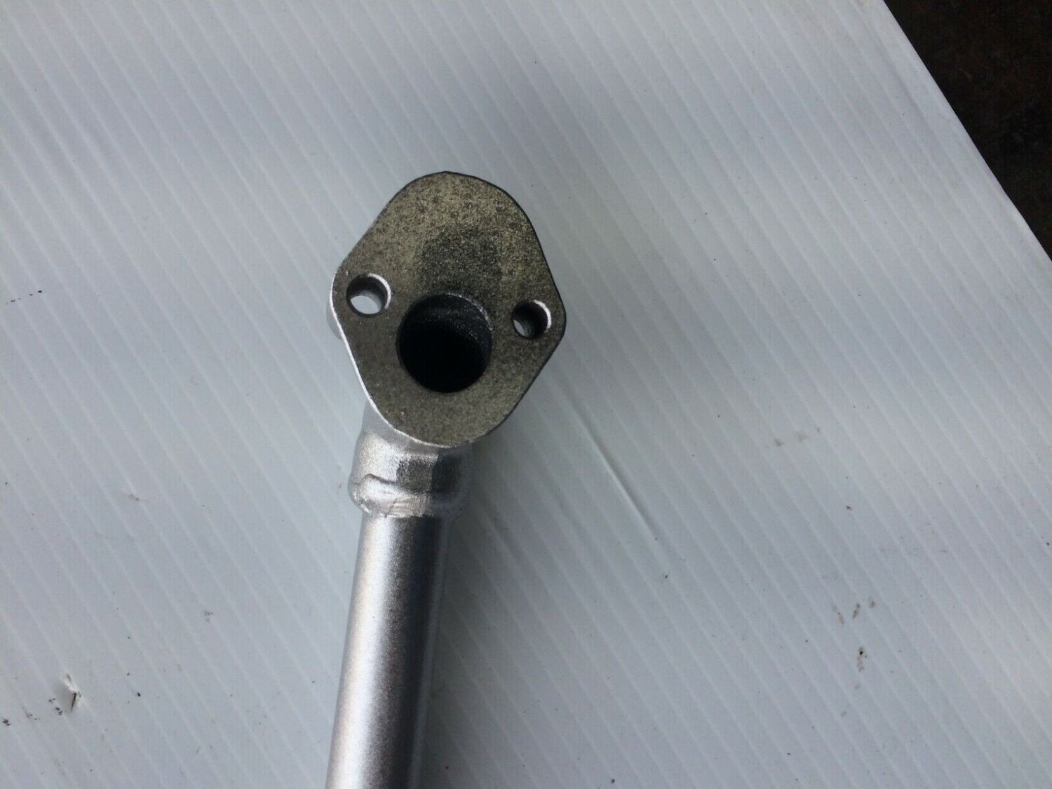 ROLLS ROYCE SILVER SPUR BENTLEY MULSANNE air injection PIPE right UE46356 A bank