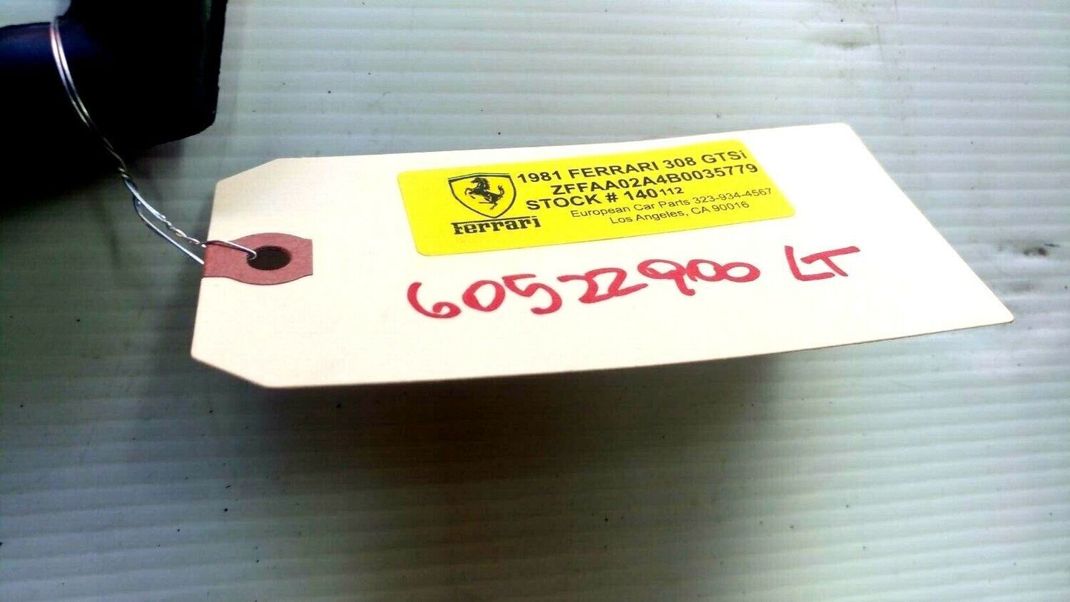 FERRARI 308 GTSi REAR 1/4 GLASS SEAL LEFT SIDE 60522900