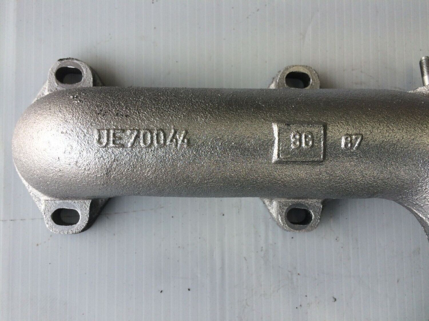 ROLLS ROYCE SILVER SPUR BENTLEY MULSANNE exhaust manifold right or left UE70043