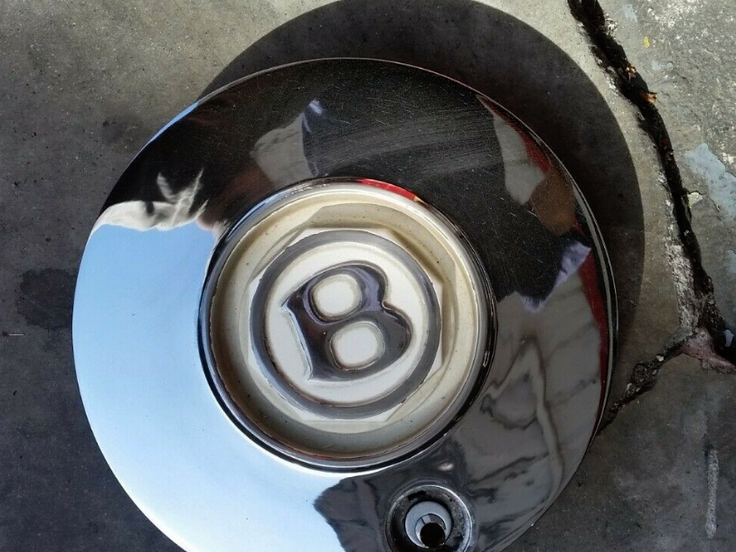 65 98 BENTLEY 15x6 1/2 A CENTER CAP HUB CAP CHROME