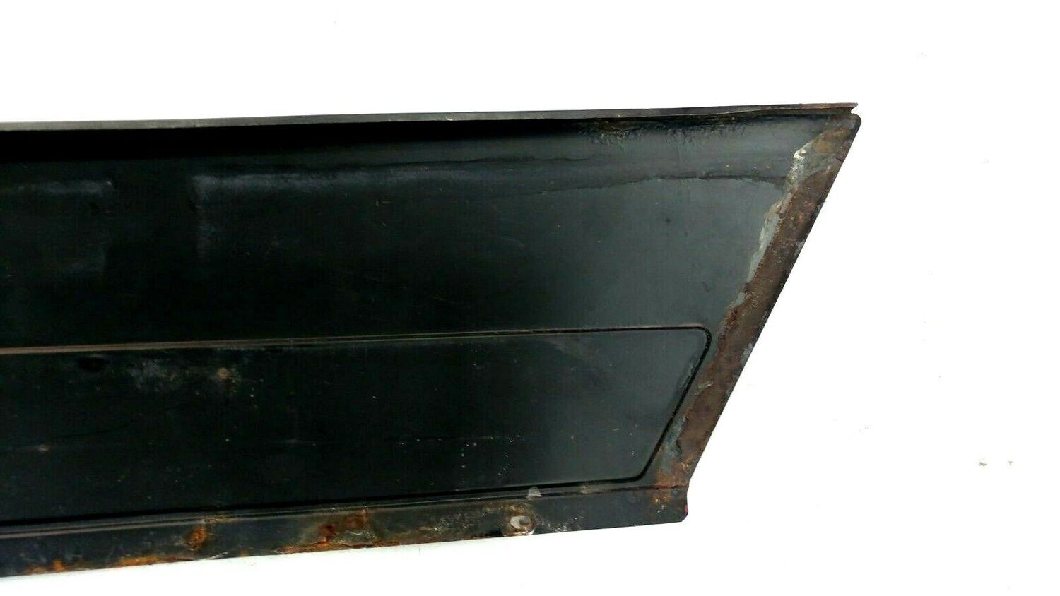 FERRARI 348 PARTS M0089337 DOOR SILL LEFT RUNNING BOARD KICK PLATE 62172000