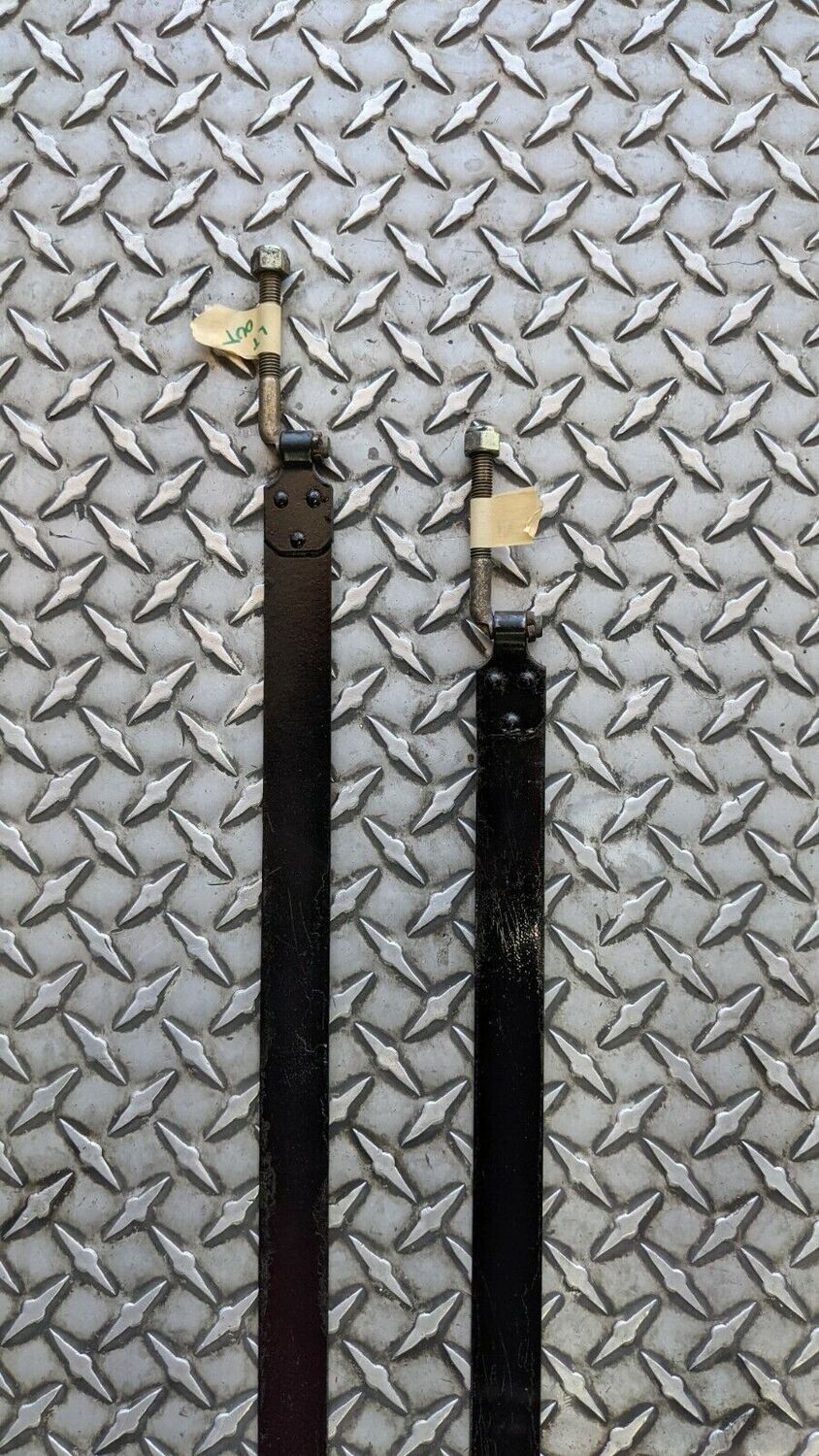 Ferrari 308 GTSi PART LHD FUEL GAS PERTOL TANK MOUNTING HOLDING STRAPS 110317