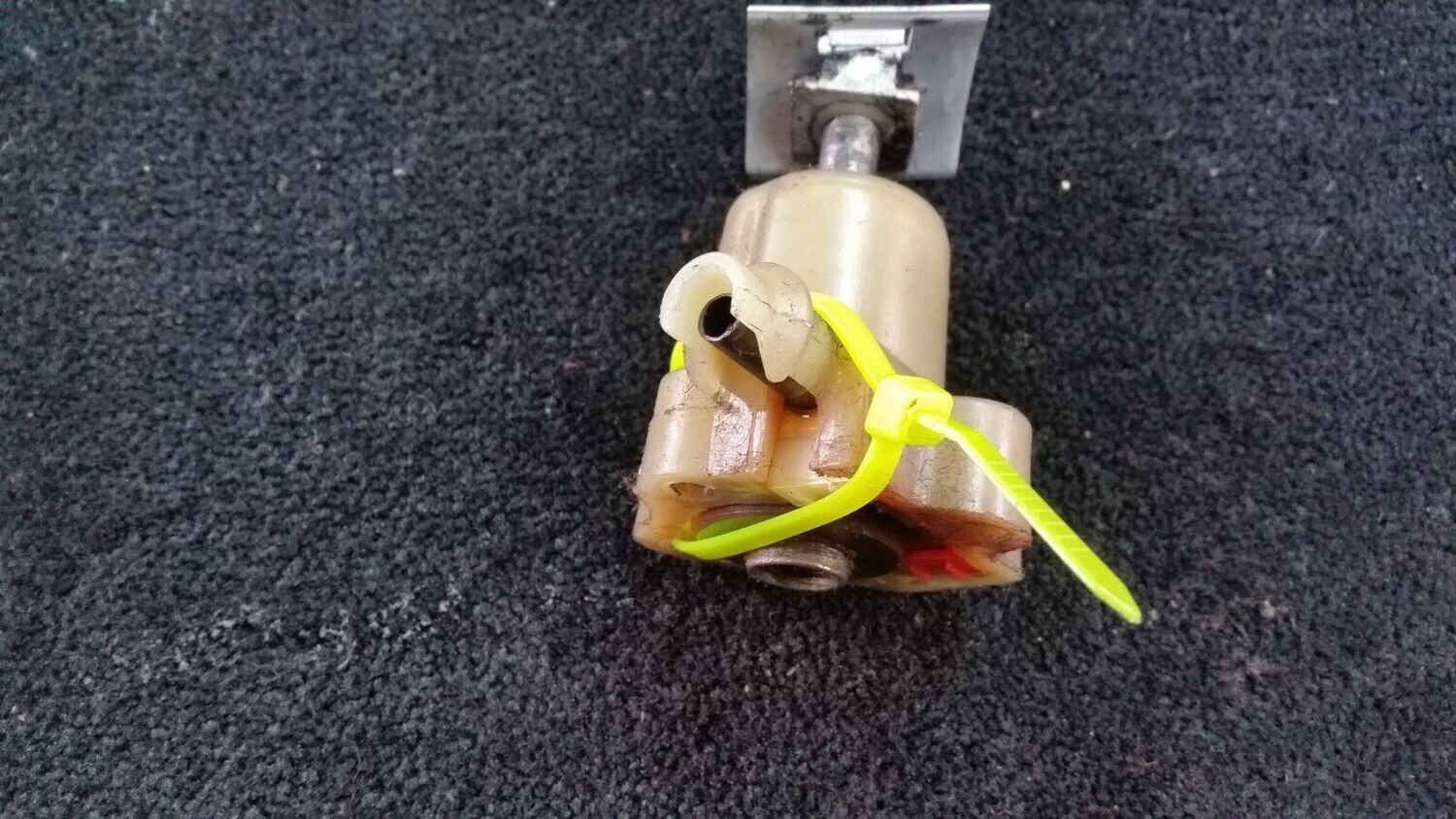 81 82 83 84 85 86 87 88 ROLLS ROYCE SILVER SPUR SEAT GEAR ACTUATOR TOWER 2