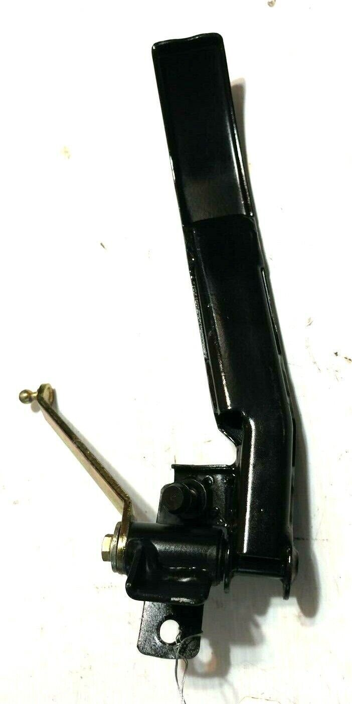 FERRARI 348 PARTS ACCELERATOR PEDAL ASSEMBLY 138199