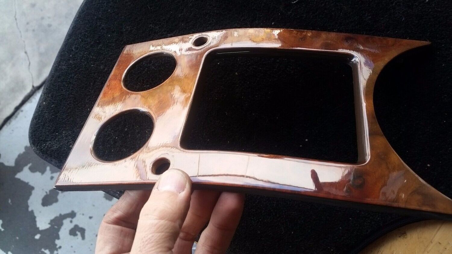 1998 Rolls Royce Silver Spur Spirit console a/c vent wood cover block veneer