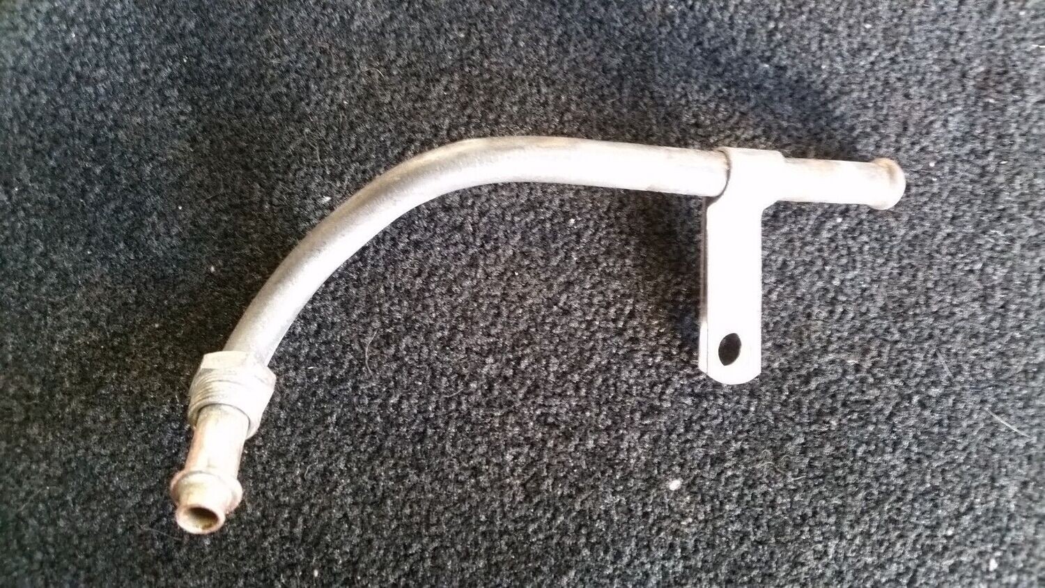 Rolls Royce Silver Shadow Bentley T1 T2 brake pump feed pipe rear UR16032