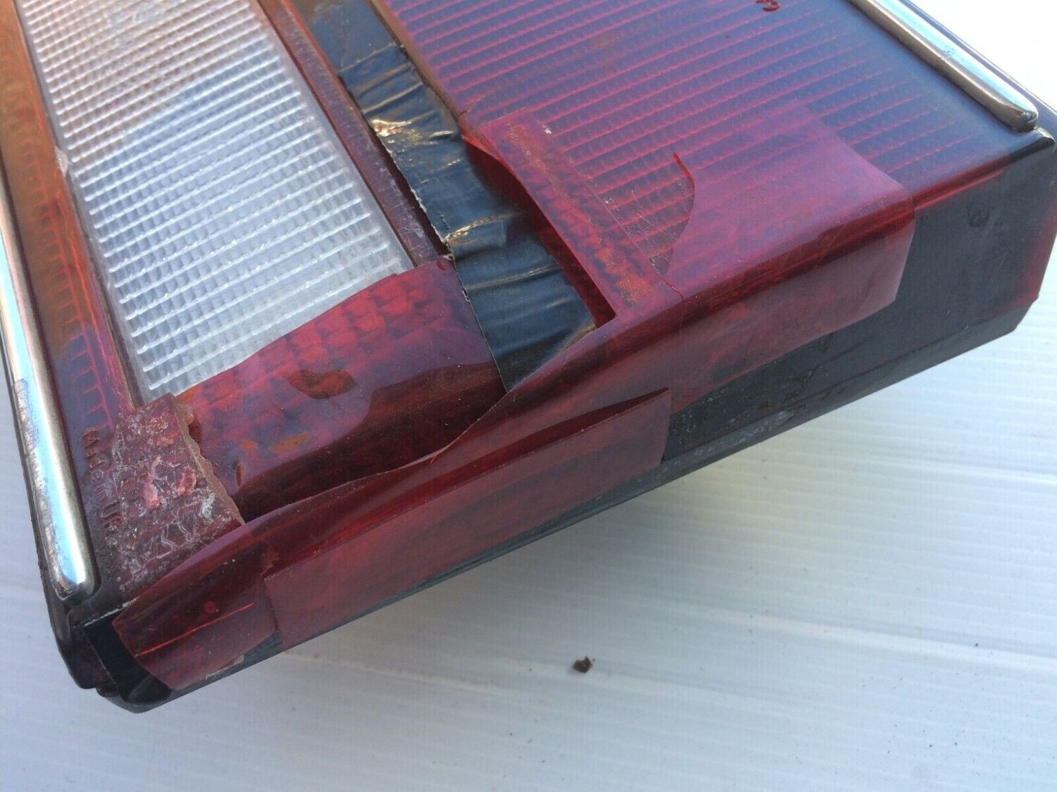 81-98 ROLLS ROYCE SILVER SPUR BENTLEY LEFT TAIL LIGHT INNER TRUNK LID UD22543