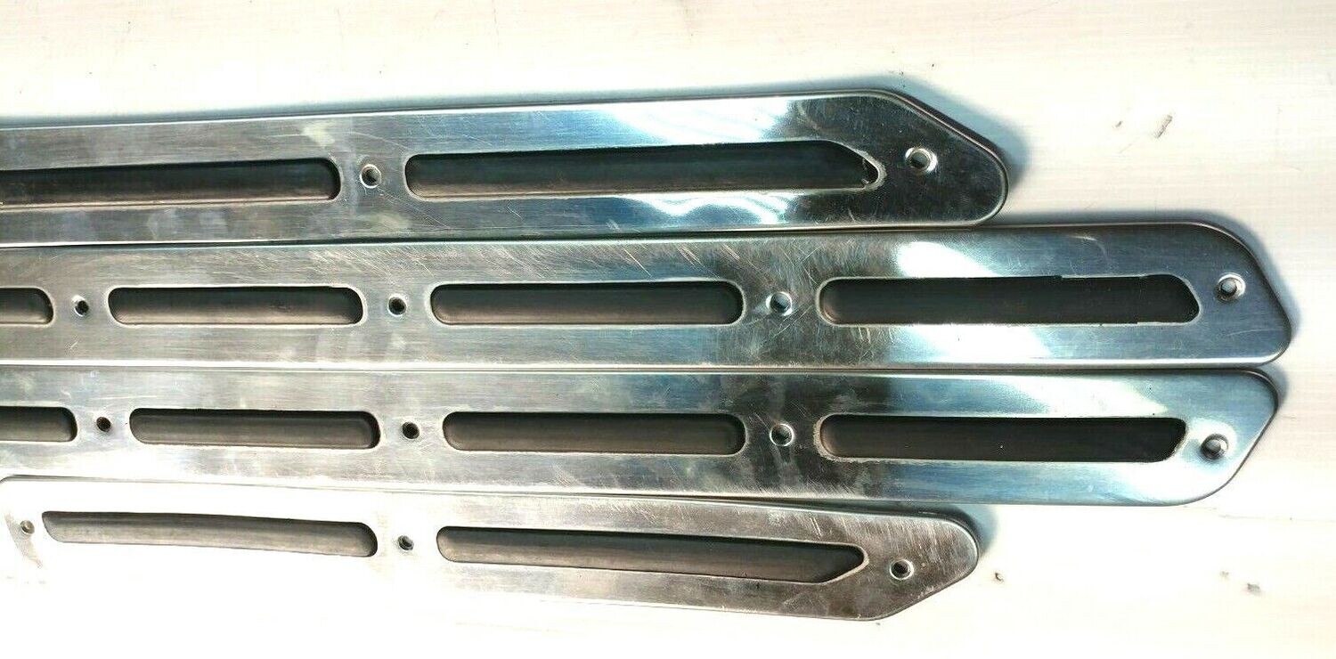 76 to 80 Rolls Royce Silver Shadow door SILL runner stainless chrome molding set CLEAN
