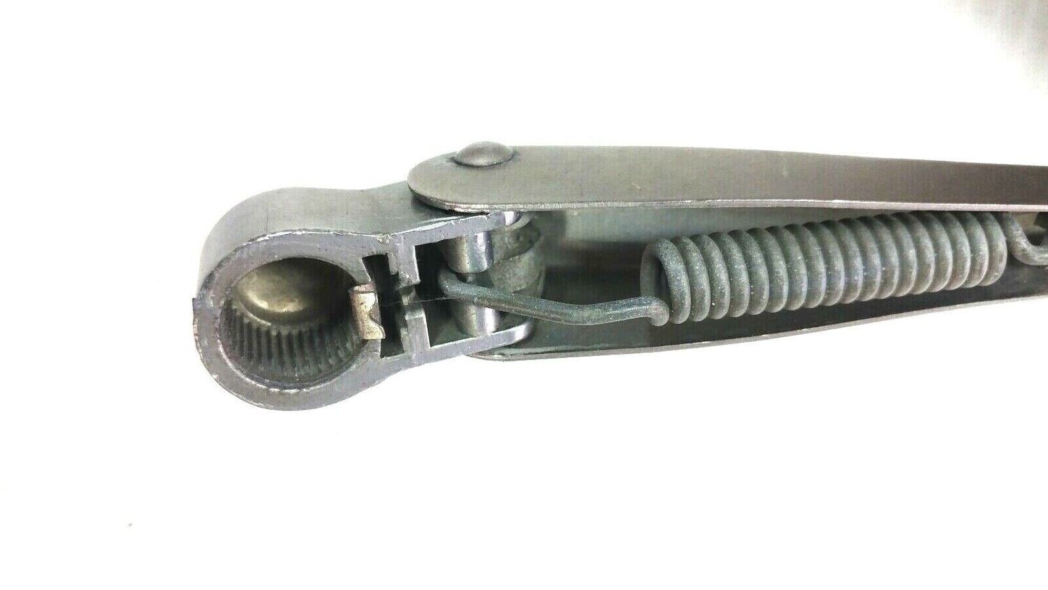 65 to 80 ROLLS ROYCE SILVER SHADOW WRAITH FRONT WINDSCREEN WIPER ARM SET UD14856