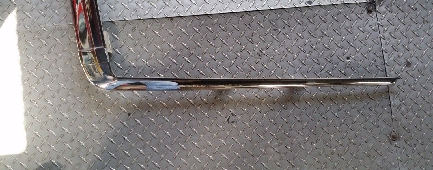 1996 1997 1998 1999 ROLLS ROYCE SILVER SPUR REAR bumper cover RIGHT chrome UT10085PG
