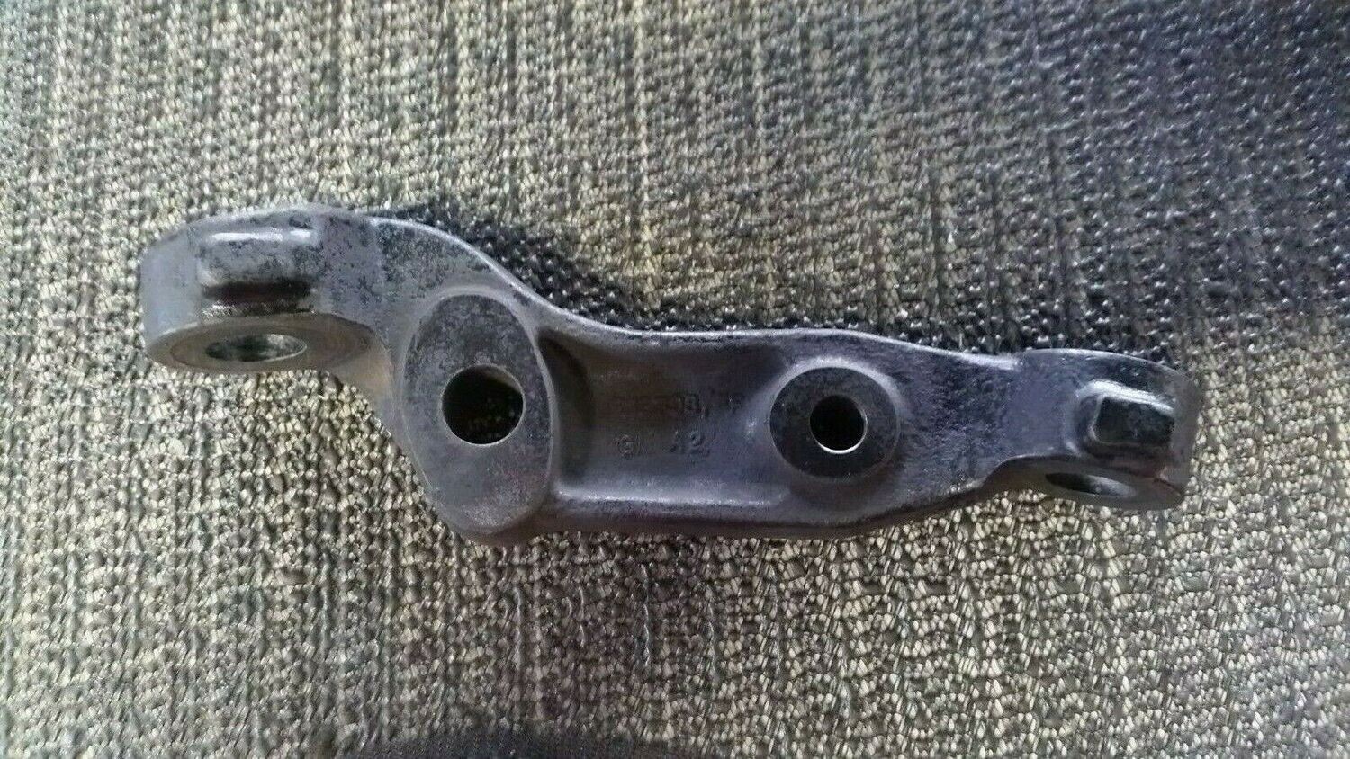 81 99 ROLLS ROYCE SILVER SPUR BENTLEY TURBO DAWN rt LOWER BALL JOINT ARM UR19398