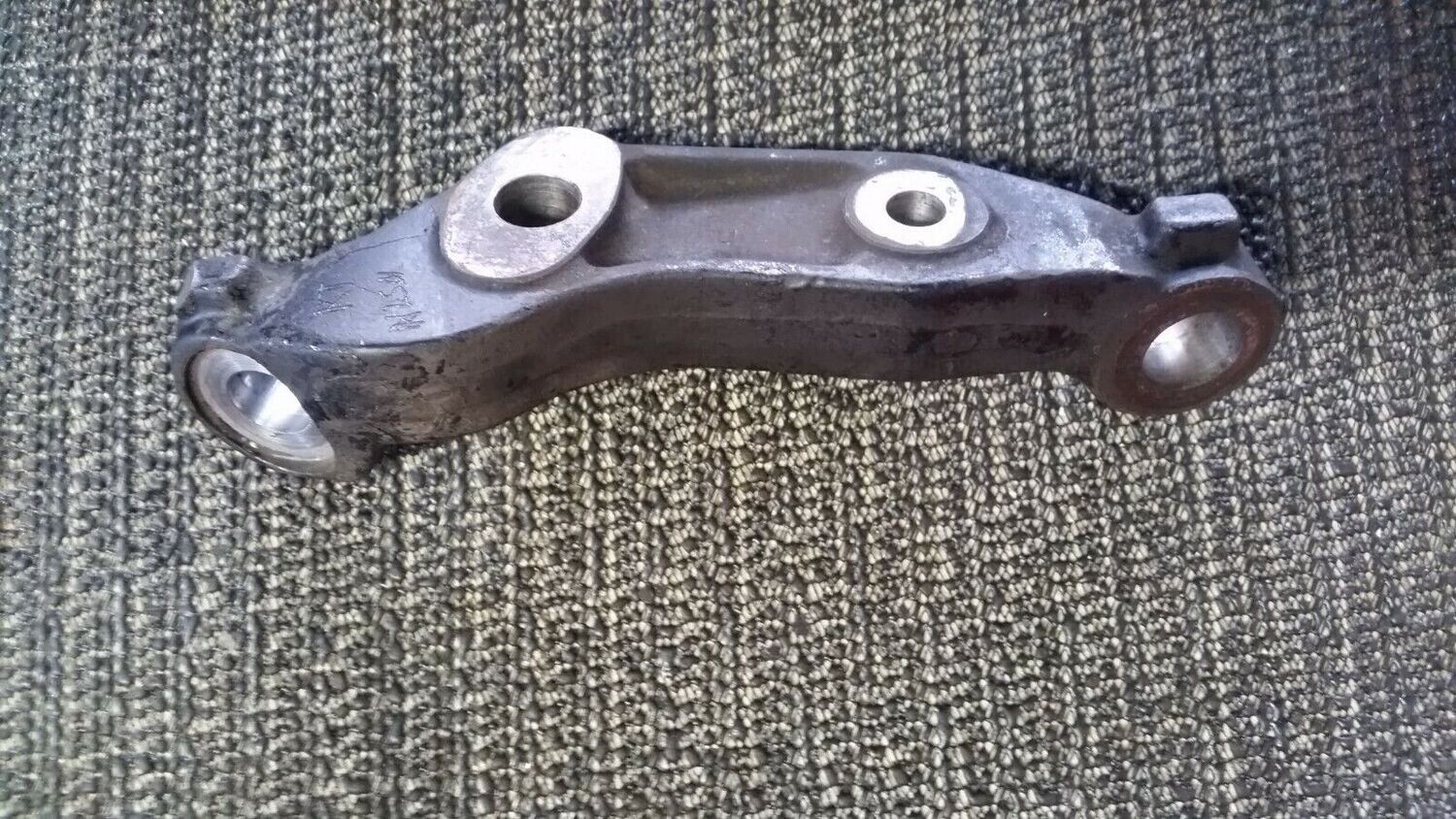 81 99 ROLLS ROYCE SILVER SPUR BENTLEY TURBO DAWN rt LOWER BALL JOINT ARM UR19398