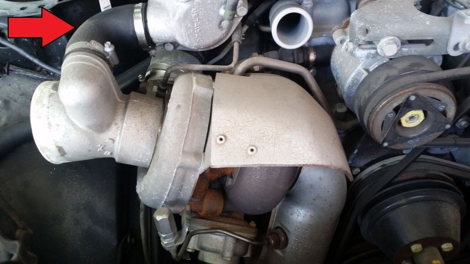 1998 Rolls Royce Silver SPUR turbo turbocharger garret intake elbow hose