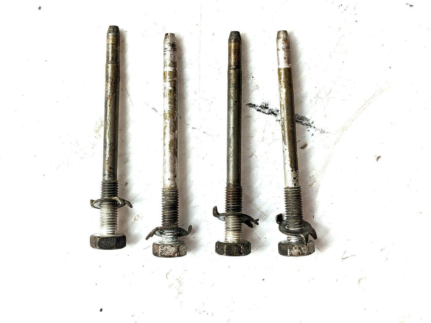 Rolls Royce Silver Shadow brake Distribution Valve FASTENING SCREWS KIT UR15090