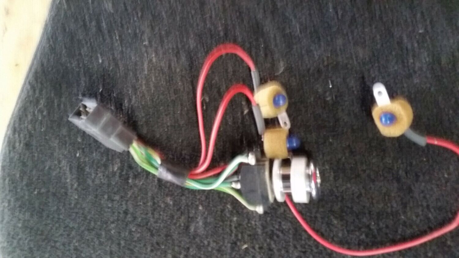 1976 1980 Rolls Royce Silver SHADOW WRAITH Emergency hazard lights switch UD2141