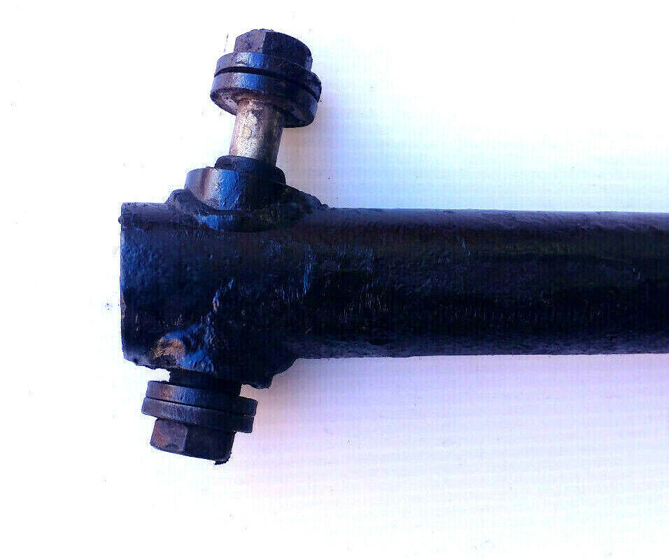Rolls Royce Silver Shadow rear stay bar link UR13085 from body to differencial