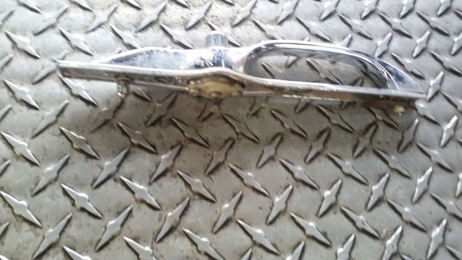 78 to 80 ROLLS ROYCE CORNICHE SHADOW RIGHT REAR DOOR HANDLE UB33586