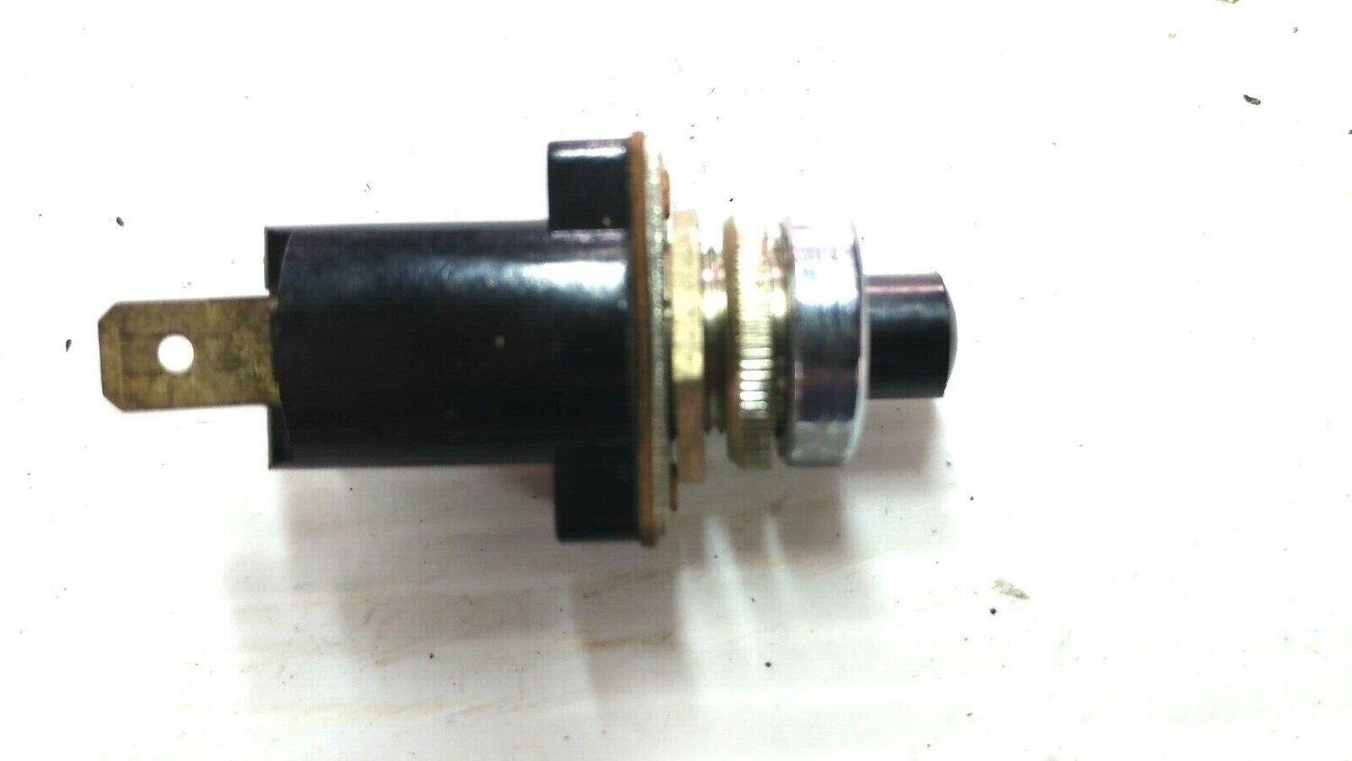 Rolls Royce Silver SHADOW WRAITH GLOVE COMPARTMENT light switch UB32562