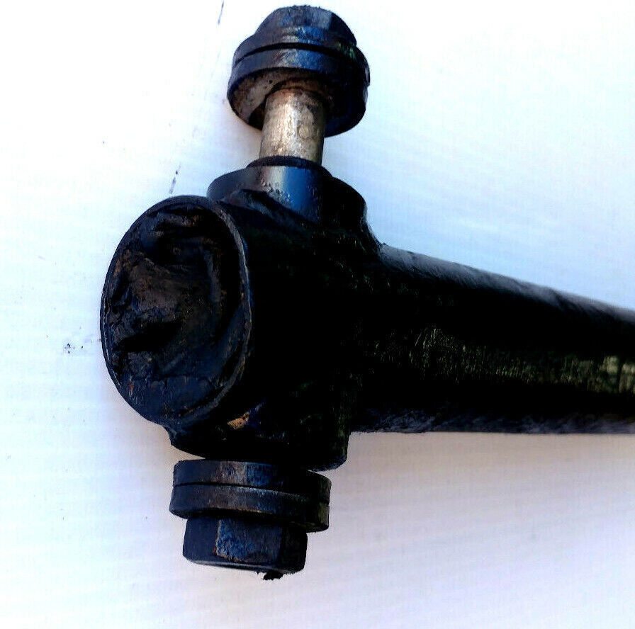 Rolls Royce Silver Shadow rear stay bar link UR13085 from body to differencial