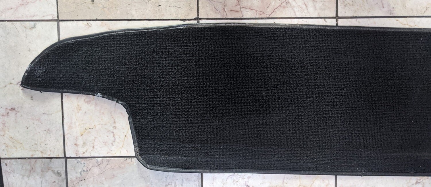 FERRARI 308 GTSi INTERIOR BLACK CARPET REAR TRUNK OVER LIGHTS