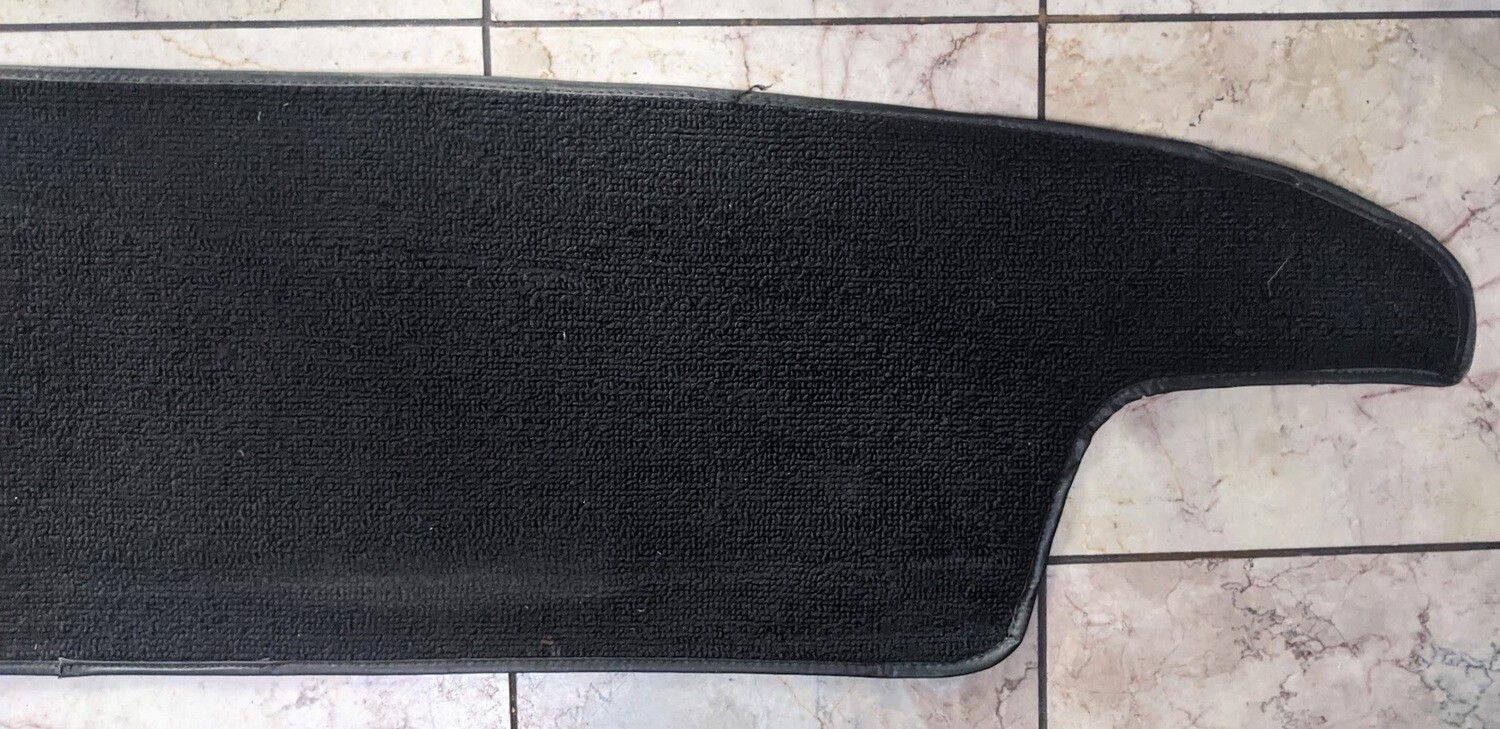 FERRARI 308 GTSi INTERIOR BLACK CARPET REAR TRUNK OVER LIGHTS