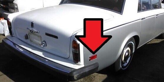 65 to 80 ROLLS ROYCE SILVER SHADOW right rear side wing light assembly complete