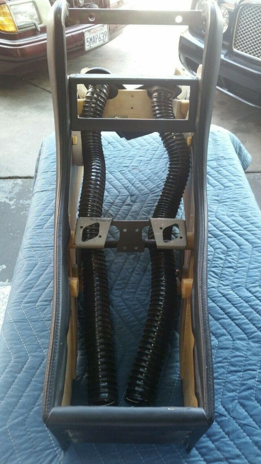 99 BENTLEY TURBO R FRONT CENTER CONSOLE ON BLACK GOOD CONDITION FLOOR SHIFT